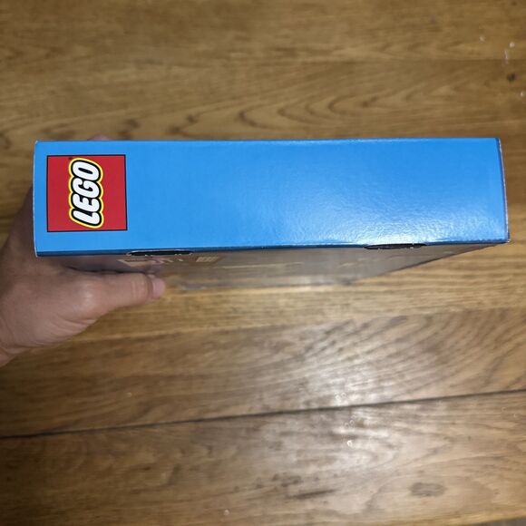 Women of NASA LEGO Ideas 21312 New Sealed Box Retired - Picture 4 of 6